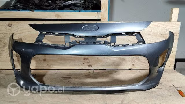 Parachoque Kia Rio  /m01jrgd