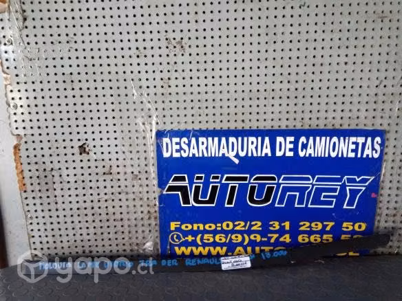 Moldura lame vidrio ext pta tras der Renault Oroch