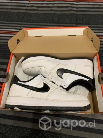 Nike Air Force 1 World Champ Blancas 9.5us - Imagen 4