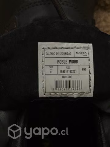 Zapatos de seguridad nuevos