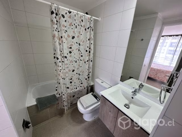 Se arrienda nuevo y moderno departamento 1d1b