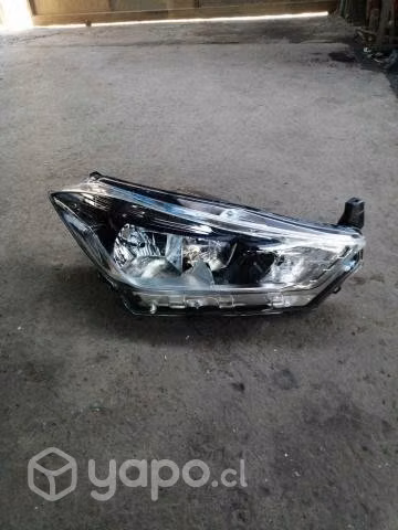 Optico derecho nissan kicks 2017 original