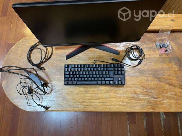 Teclado y monitor (2x1) - Imagen 2