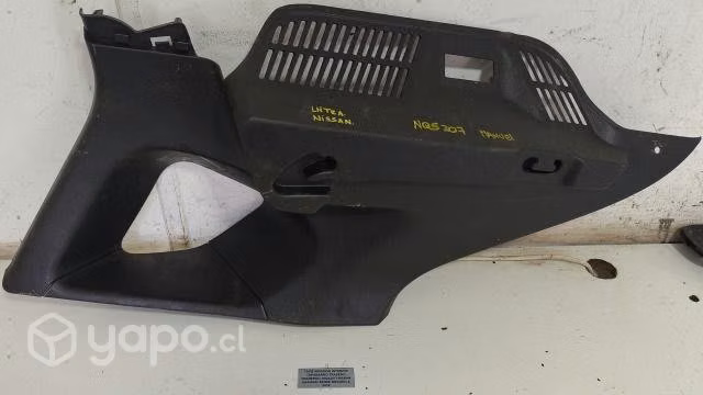Tapiz Inf int tapabarro tras izq Nissan Qashqai