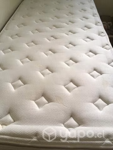 Cama para enfermos automática impecable - Imagen 3