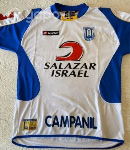 Busco camiseta udec