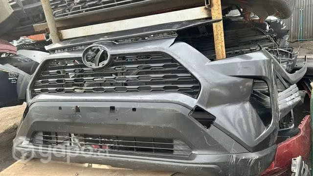 Parachoque Toyota rav4