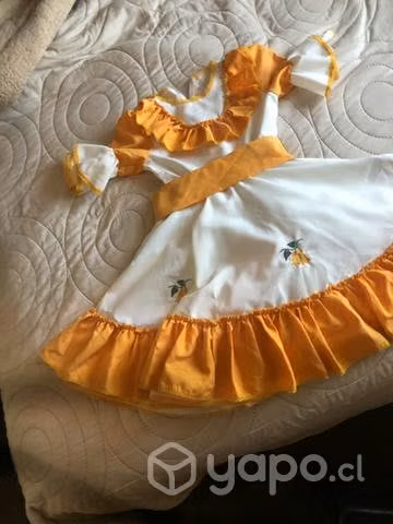 Hermoso vestido de Huasa talla S - Imagen 4