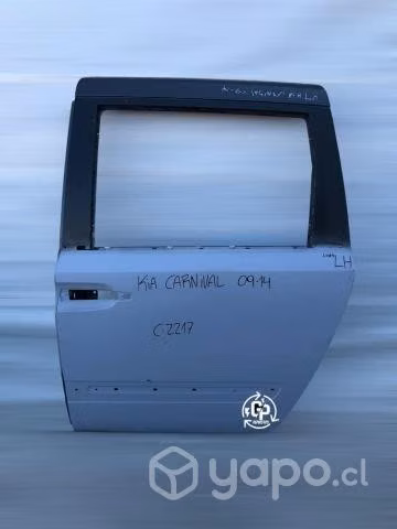 Puerta trasera lh kia carnival 2009-2014