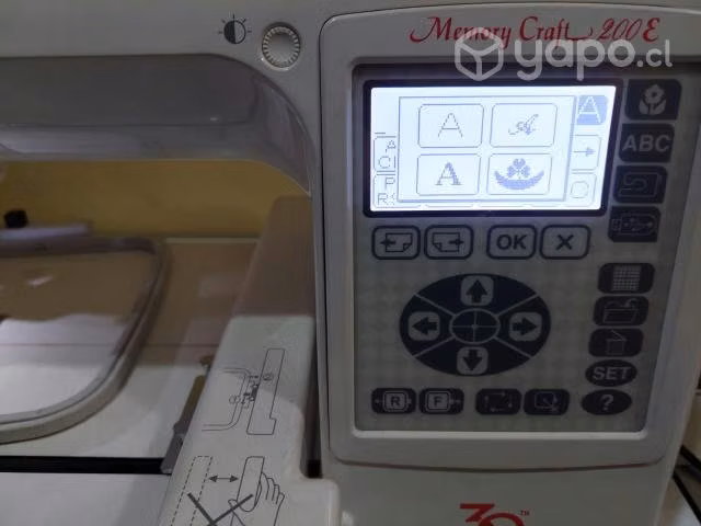 Maquina Bordadora Memory Craft 200e