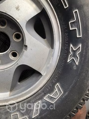 Michelin LTX A/T con llanta de aluminio