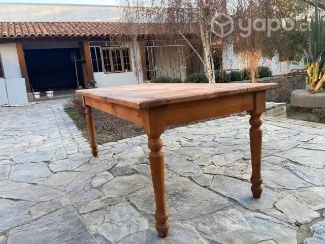 Mesa Roble