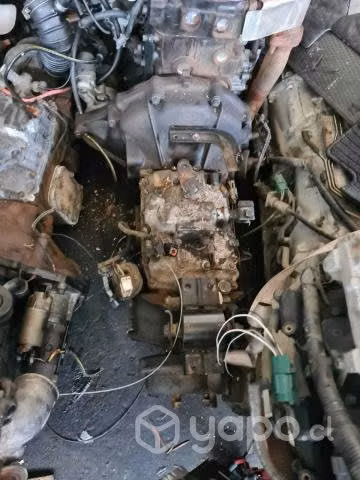 Motor Nissan FD42