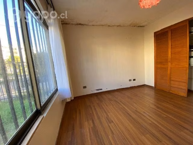 Casa 5 dormitorios, 3 baños exelente ubicación - Imagen 2