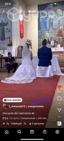 Vestido de novia con velo