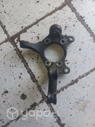 Muñón derecho Toyota rav4 2013 de. desarme