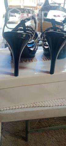 Sandalias marca Bonny franco