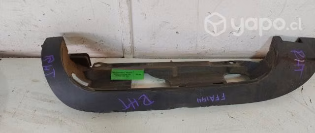 Moldura Farol Tras der Fiat Fiorino fire 2017