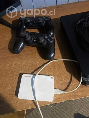 Ps4 500GB + disco duro externo