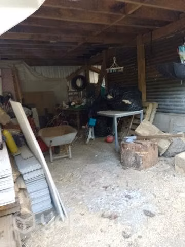 Vendo propiedad con 2 casas 19x25 sector centro