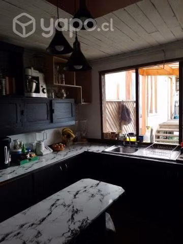 Vendo propiedad con 2 casas 19x25 sector centro