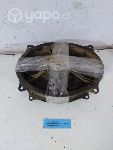 Par Parlantes Delant (NP31141) Nissan NP300 2019