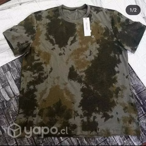 Polera Calvin Klein