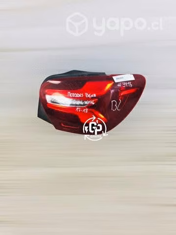 Foco trasero rh Mercedes Benz w