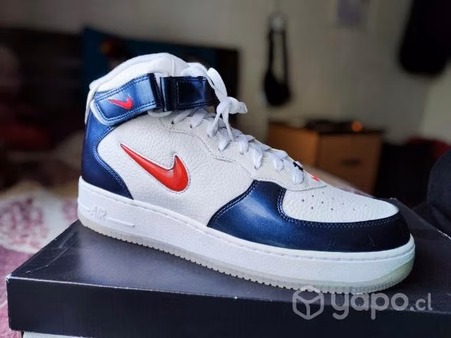 Nike Air Force 1 Mid QS