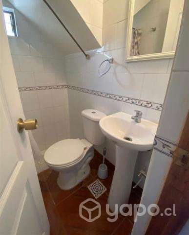 Pieza independiente, con baño y cocina - Imagen 2