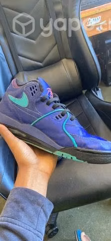 Nike Air Flight 89 Court