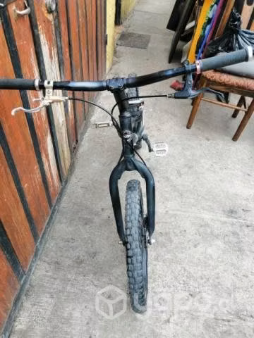 Bicicleta TRIAL OZONO acrobacias