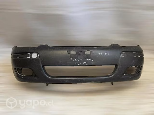 Parachoque delantero Toyota Yaris 2002 2004 p2