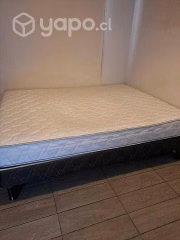 Cama dos plazas y sillon 2 cuerpos gris - Imagen 2