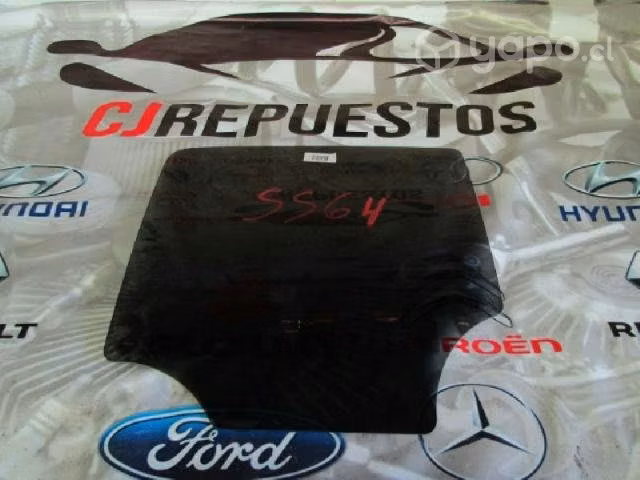 Vidrio puerta trasera izquierda chevrolet tracker