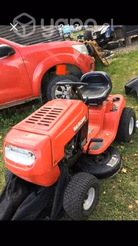 Tractor corta césped