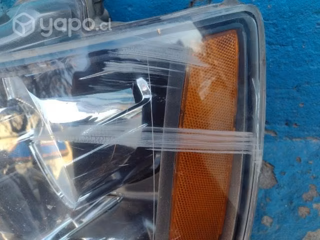 Óptico del izq Chevrolet Suburban 07-13