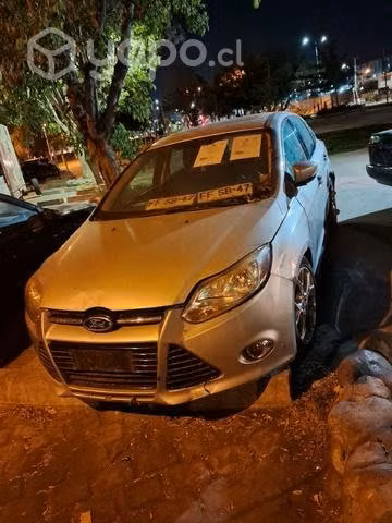 Capot ford focus 2011 al 2014