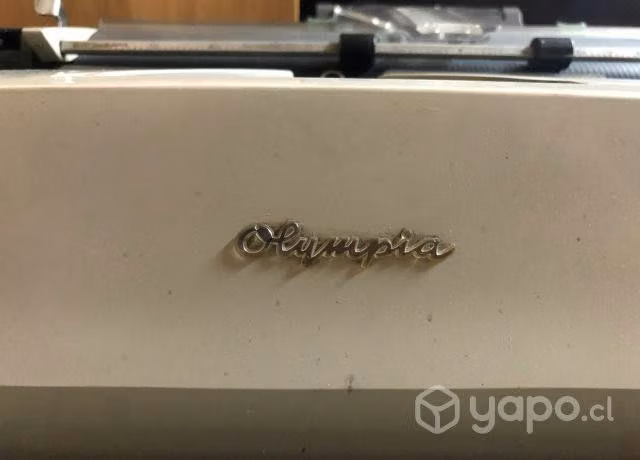 Máquina de escribir Olympia