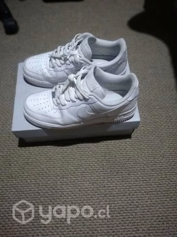 Af1 originales talla 44 conversable