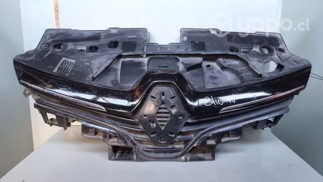 Mascara Renault clio dmg la cisterna 73.00