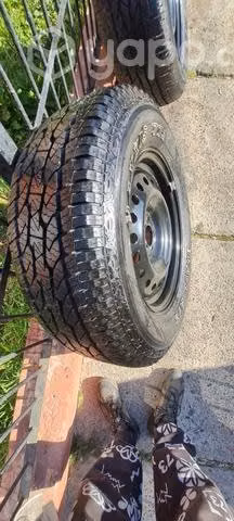 Rueda repuesto aro 17 navara