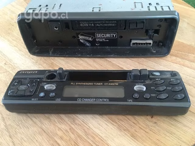 Radio Aiwa para vehículo