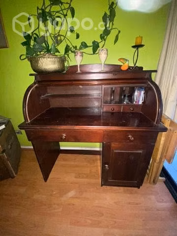 Escritorio estilo antiguo con persiana - Imagen 3