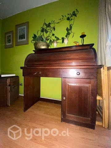 Escritorio estilo antiguo con persiana - Imagen 2