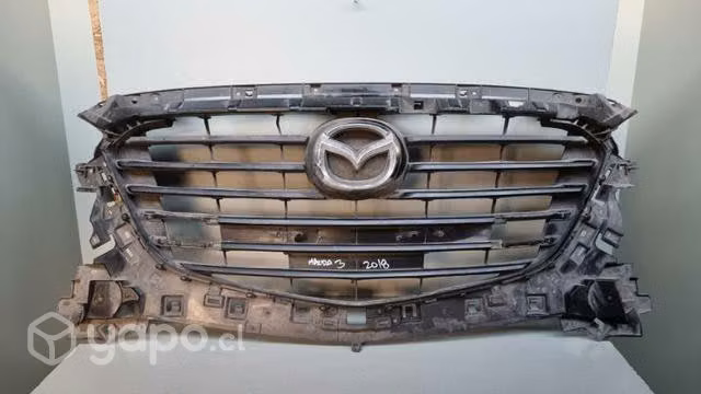 Mascara mazda 3 2018 dmg la cisterna 40.02