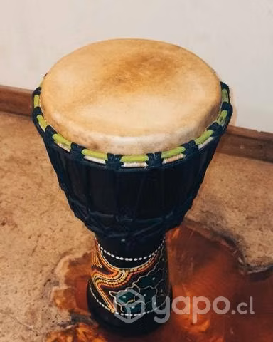Djembe de origen Africano de 50 cm de alto