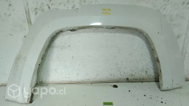 Moldura Pasa Rueda Tras izq (VAB217) VW Amarok