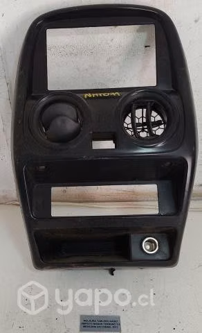 Moldura Tablero Radio (071) Nissan Terrano 2013 Mx