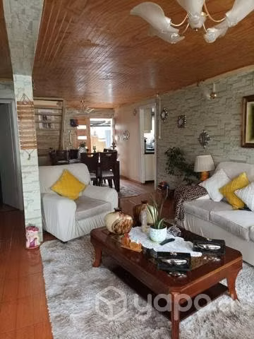 Hermosa casa con excelente ubicación